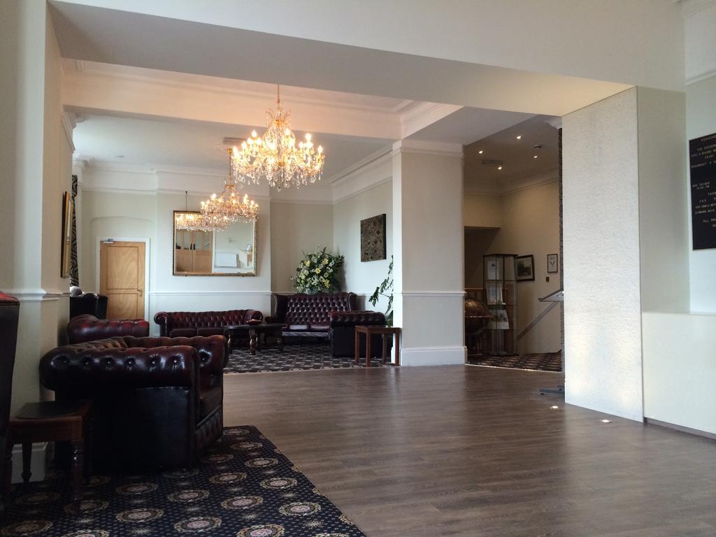 Kensington Hotel ลันดิดโน ภายนอก รูปภาพ