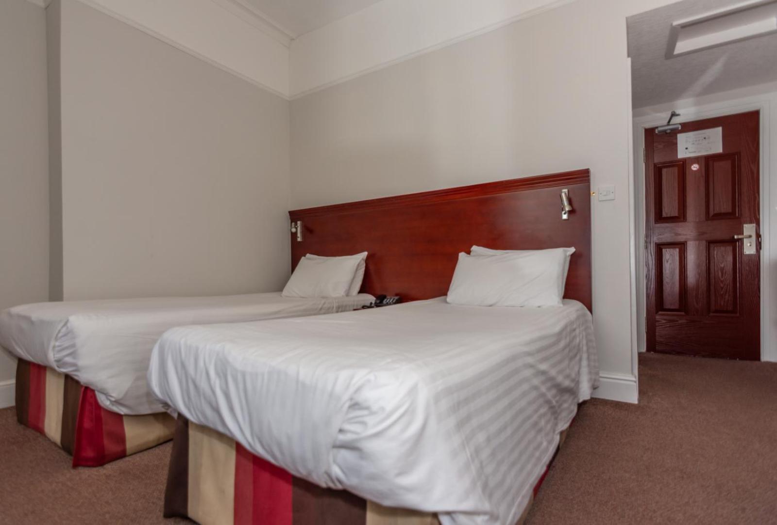 Kensington Hotel ลันดิดโน ภายนอก รูปภาพ