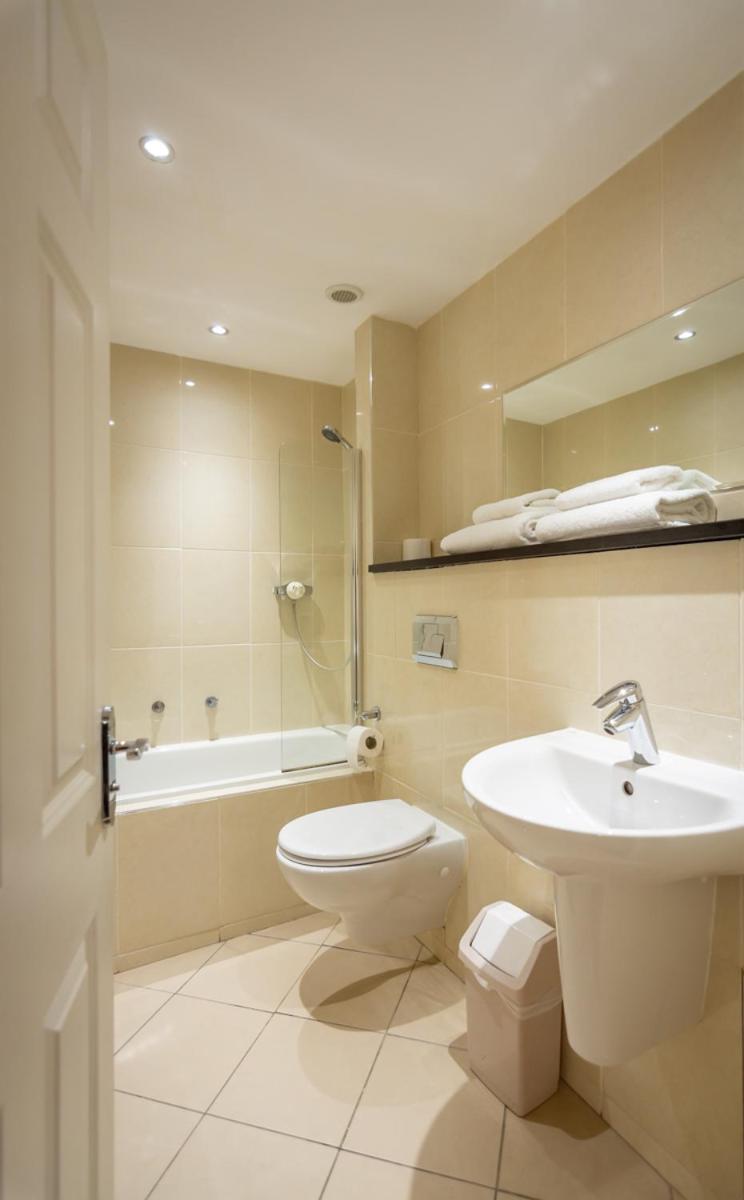 Kensington Hotel ลันดิดโน ภายนอก รูปภาพ